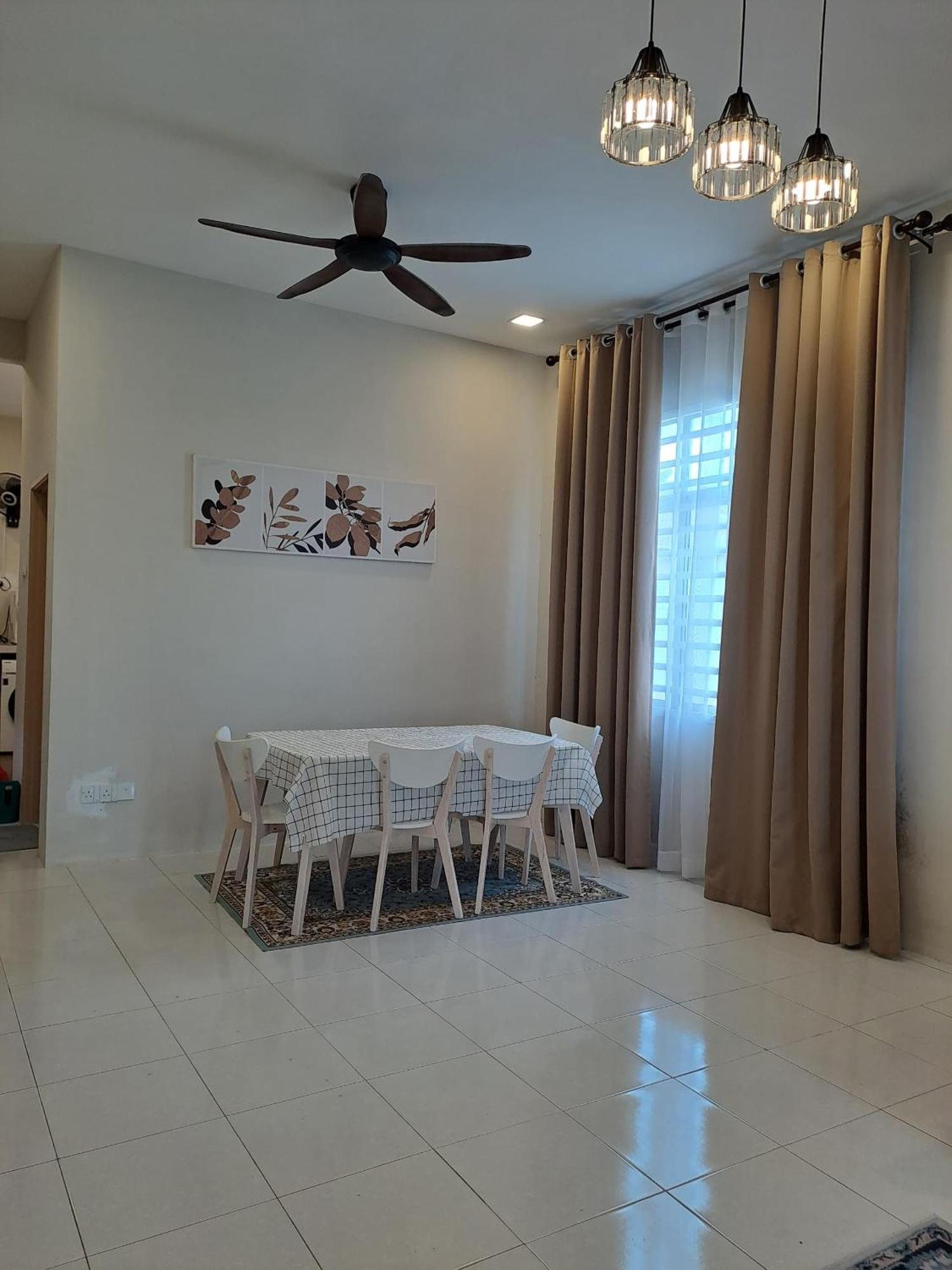 Dahlya Homestay Kuantan Exterior foto